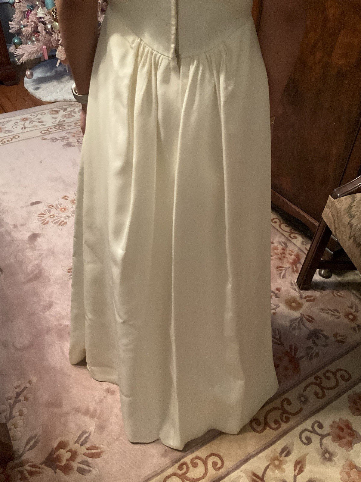 Picture 2 of 20