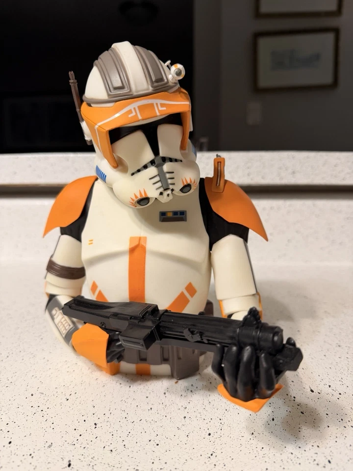 Diamond Select Star Wars COMMANDER CODY Banco de monedas Busto de soldado clon 2013 Foto 3 de 4