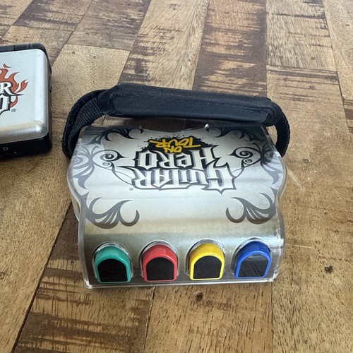 Nintendo DS Lite Guitar Hero: On Tour Special Edition Schwarz & Silber Handheld - Bild 7 von 9