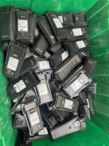 Lot Of 152 MOTOROLA batteries NNTN4497DR-CR | #D15