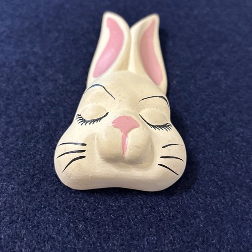 Vintage Hand Painted Bunny Rabbit Head Chalk Ware Wall Art Plaque - Picture 5 of 6