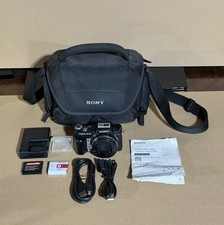 Sony Cyber-shot DSC-H10 8.1MP Digital Camera w/ Case, Batteries, Charger  Cords
