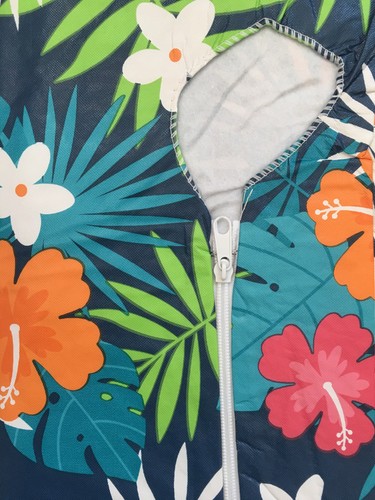70 Round Floral Palm Leaves Vinyl Flannel Tablecloth with Zippered Umbrella Hole - Picture 4 of 5