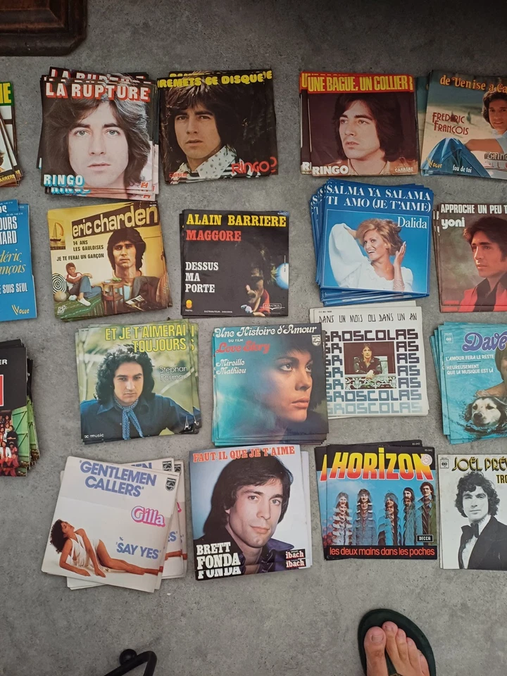 Lot 38 disques vinyles 45trs en tres bon etat - Photo 3/4