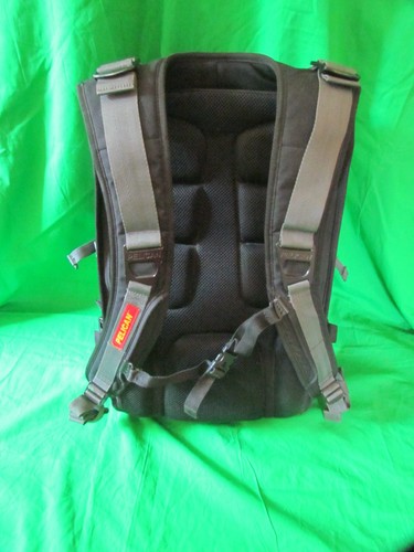 PELICAN U100 Urban Backpack Built-In Laptop Hard Case Black Nice Condition - Picture 13 of 19