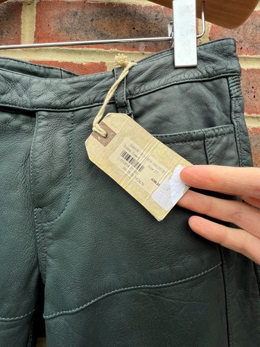 Brand New AllSaints Ladies GREEN Leather Biker Trousers 27 Moto leggings UK8-10 - Picture 4 of 7
