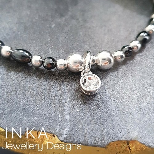 925 Sterlingsilber Stapel Armband mit Hämatit & CZ Stein Charm von INKA - Bild 2 von 5