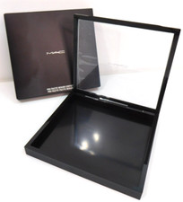  new MAC "MEDIUM" PRO PALETTE COMPACT CASE  MAGNETIC LID for eyeshadow storage