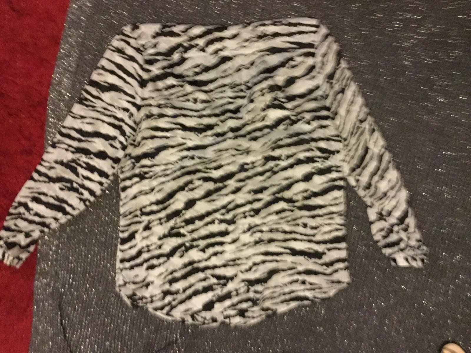 Picture 4 of 5