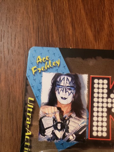 Vintage Kiss Ace Frehley Ultra Action Figure Collectible 1997 Mcfarlane KG RR47 - Bild 2 von 12