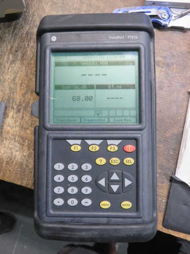 Débitmètre de liquide à ultrasons portable GE Parametrics TransPort PT878 - Photo 1/6