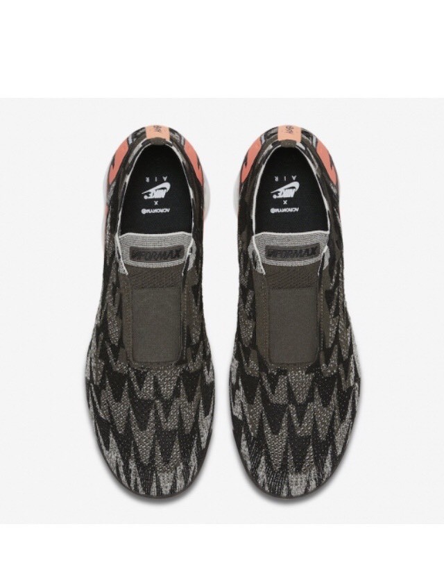 air vapormax moc 2 x acronym