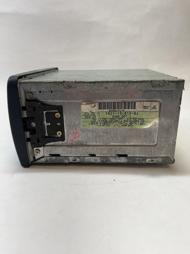 1999-2002 Mercury Cougar Radio Audio Equipment AM-FM-CasseteOEM# 98BP-18K876-AC - Picture 5 of 13