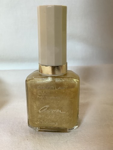 Esmalte de uñas vintage Avon Color Fast Plus dorado escarcha - Imagen 4 de 5