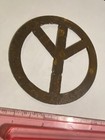 RUSTY METAL MINIATURE PEACE SIGN - MEASURES 3.25 INCHES WIDE