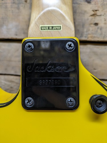 Jackson Kelly KE3M Yellow Pinstriped (limited 50 run) MIJ Japan Electric Guitar - Picture 10 of 15