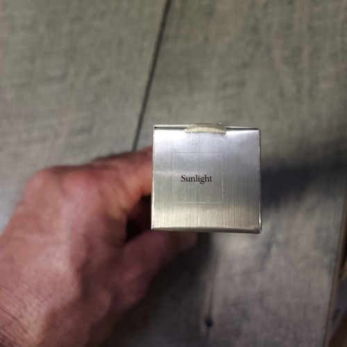 Kevyn Aucoin The Celestial Skin Liquid Lighting Highlighter SUNLIGHT - Picture 4 of 5