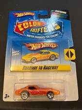 HOT WHEELS 2008 CORVETTE STINGRAY COLOR SHIFTERS ROADWAY TO RACEWAY