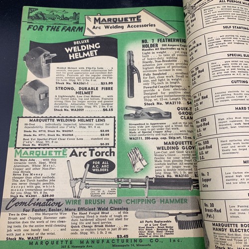 1964 NOS Marquette Welders & Battery Chargers Farm Equipment Sales Brochure - Picture 7 of 8