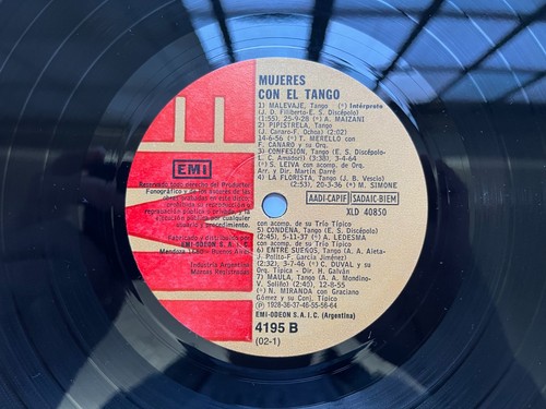 Mujeres Con El Tango - Vol 1 & Vol 2 - EMI - 33RPM - 12" - Lot Of 2 LPs - NM - Picture 7 of 13