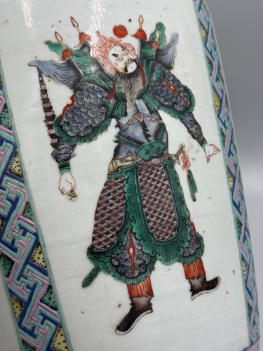 Antique 19th c Chinese Wucai Four Heavenly Kings Porcelain Rouleau Vase 16" - Picture 16 of 21