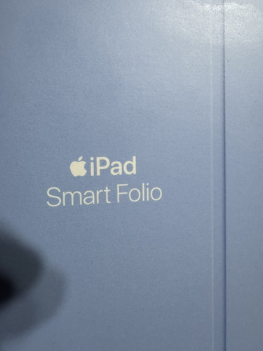 Apple Smart Folio for iPad (10th generation) - Sky MQDU3ZM/A - Picture 2 of 5