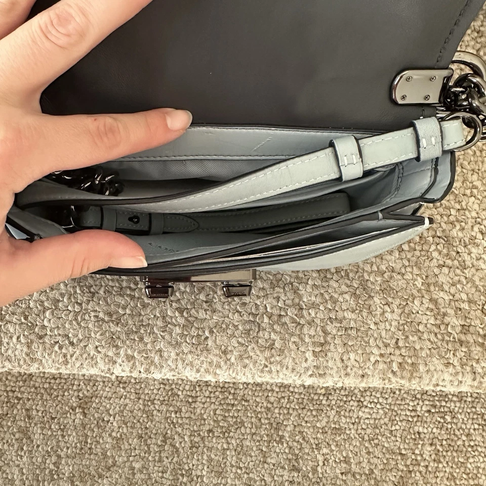 Coach Swagger 20 Tea Rose Bolso de Hombro 2 Vías Azul Floral Femenino NUEVO  Foto 4 de 4