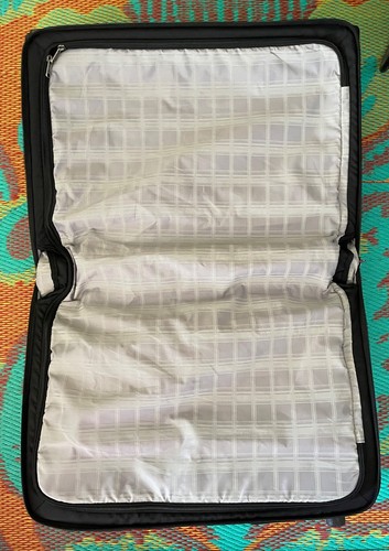 Travelpro Lightweight Carry-On Rolling Garment Bag 22x14x8 Choice of Flight Crew - Picture 17 of 20