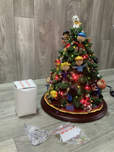 Danbury Mint The Peanuts Christmas Tree Lights Up Charlie Brown Snoopy Large - Picture 2 of 21