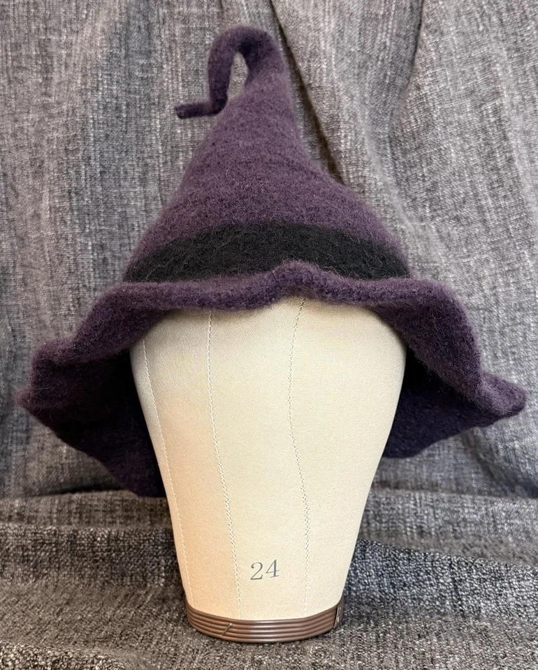 ШЛЯПА ВЕДЬМЫ РУЧНОЙ ВЯЗКИ и ВОЙЛОК - Изображение 4 из 4