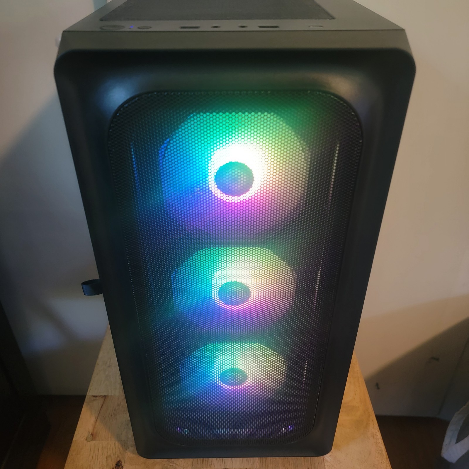Custom Ryzen 5 AMD Gaming PC