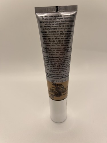 it cosmetics your skin but better foundation CC+ Medium - Picture 2 of 3