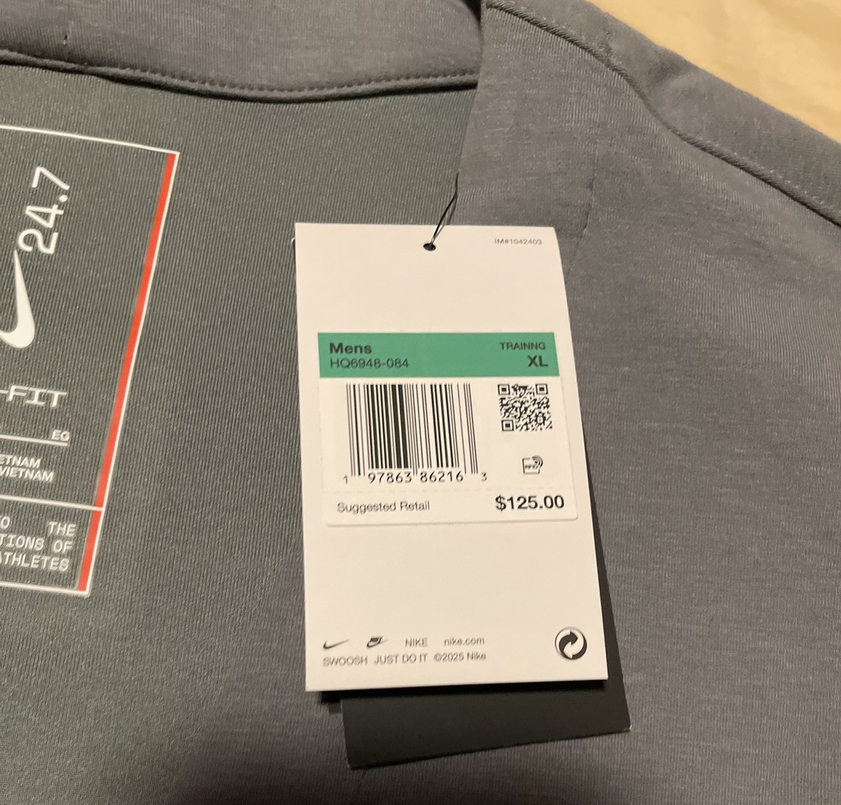 NWT $125 Nike 24.7 Impossibly Soft Cardigan Sweater Grey Mens Size