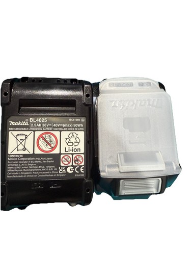 Makita 2x2.5 Ah 40v Original Brand New Batteries - Picture 4 of 5
