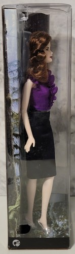 Barbie The Twilight Saga Esme 2012 Pink Label NRFB hübsche Puppe - Bild 3 von 5