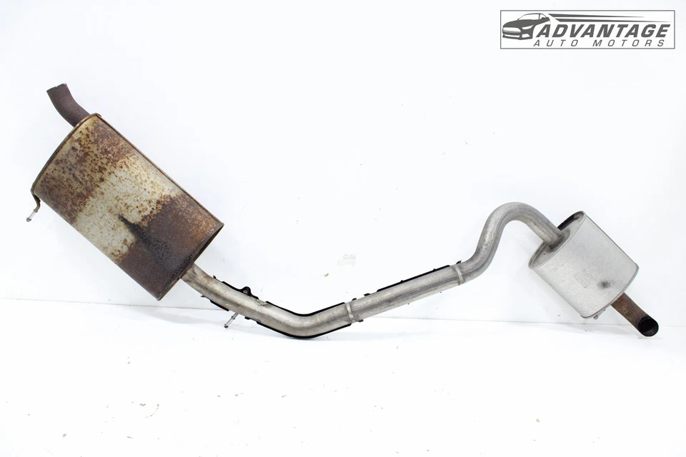 Tubo silenciador escape central motor Ford Maverick 2022-2025 2,0 L OEM Foto 2 de 3