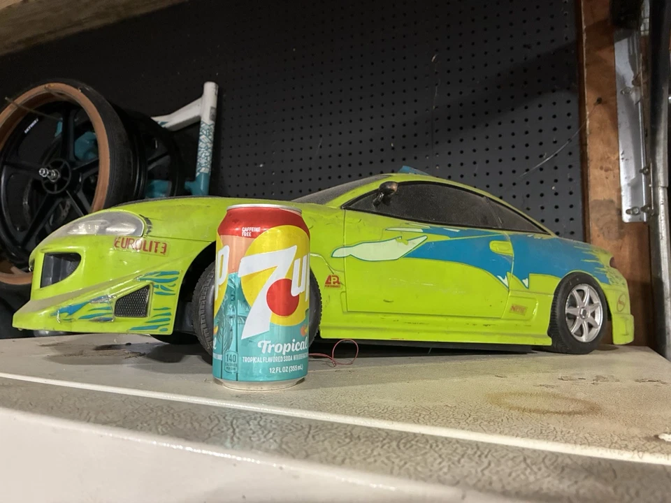 Fast & Furious 1995 Mitsubishi Eclipse R/C Car 1:6 Scale 30" Radio Control Green - Image 3 of 3