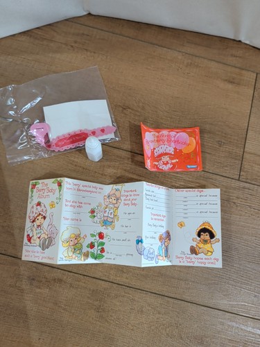 Vintage Strawberry Shortcake Baby-Needs-A-Name Blow Kiss Puppe Neu im Karton - Bild 6 von 16