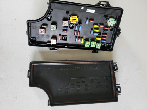 11-14 Jeep Compass Patriot Totally Integrated Power Module TIPM Fuses 04692343AD - Picture 1 of 12