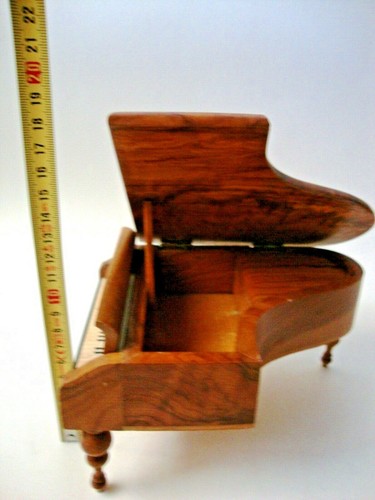 Klavier Schmuckkästchen Spieluhr sehr Edel Wurzel HOLZ aufkappbar Rosen Dekor - Bild 11 von 12