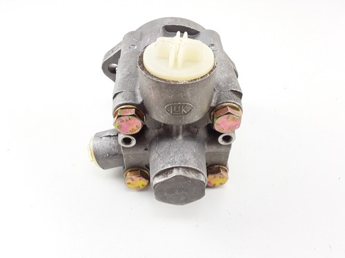 GENUINE LUK Power Steering Pump C10/C12/NTC/N14 with TAS65 & M100 Steering Gears - Picture 5 of 7