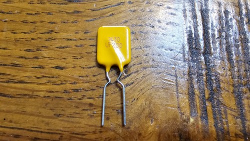 PolySwitch PTC self Resettable Fuse 0.9 TO 9 Amp RUEF- 30V - Picture 20 of 28