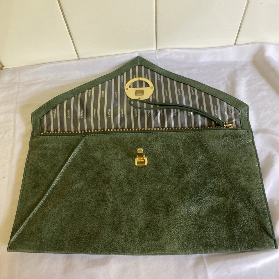Клатч-конверт Mimco расплавленный зеленый 37x20 см очень чистый - Изображение 4 из 4