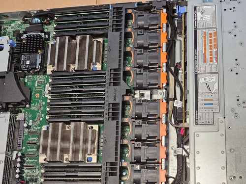 Dell PowerEdge R640 2x Xeon Gold 6254 18Core 3.1GHz 256GB DDR4 RAM 8SFF H740P - Bild 7 von 9