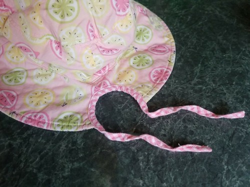 Adorable GYMBOREE Vintage 2003 Pink Citrus Sun Hat Size 5-7yrs 5 6 7 - Picture 2 of 6