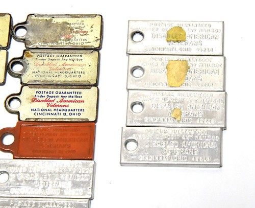21 VINTAGE ILLINOIS 1953-73 DAV LOST KEY RETURN KEYCHAIN LICENSE MOSTLY ONE CAR - Picture 10 of 10