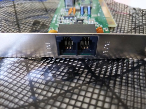56.6kbps Internal PCI Modem Card Retro PC Computing Peripheral - Picture 3 of 3