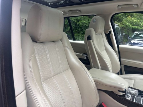 2013 Land Rover Range Rover 3.0 Range Rover Vogue TDV6 Auto 4WD 5dr SUV Diesel A - Picture 22 of 23