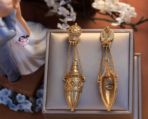 Boucles d'Oreilles Dormeuse Art Nouveau Doré Lanterne Sculpté Victorien Long EH6 - Imagen 11 de 12