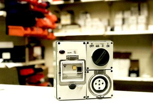 20 AMP 5 Pin Socket 63AMP RCD Outlet Switchboard 4 Pole IP66 Weatherproof RCBO - Picture 6 of 6